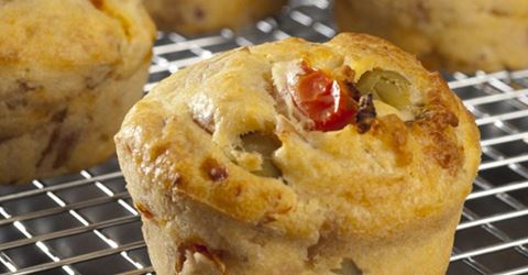 recipe image Muffin thon, tomates et olives vertes