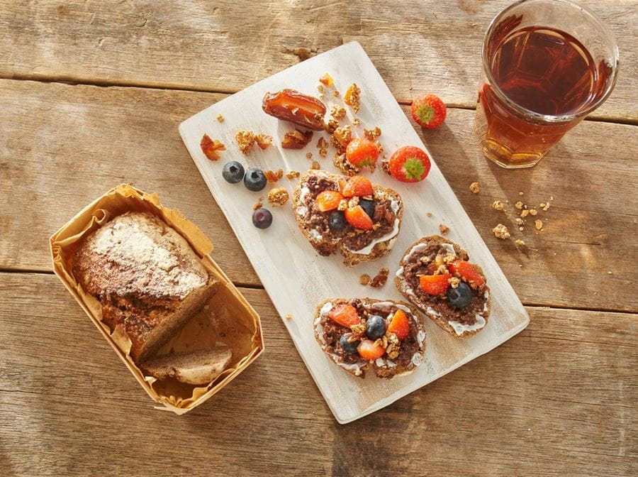 recipe image Tartines à la baie d’acaï et fruits rouges
