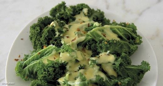 recipe image Chou kale, sauce hollandaise à l’orange